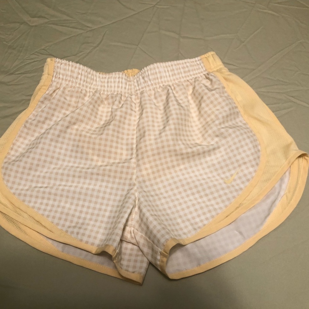 WOMENS NIKE DRI FIT RUNNING SHORTS SIZE XS